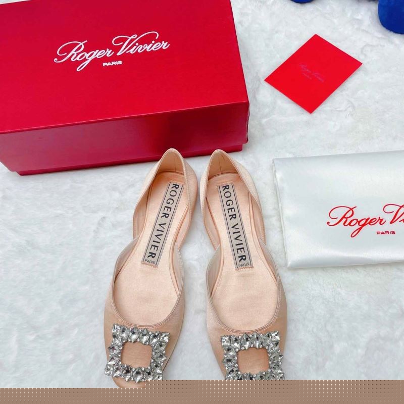 roger u1u1er flat shoes